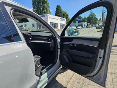 2025 Volvo XC90 Plug-In Hybrid Ultra