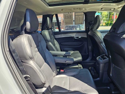 2025 Volvo XC90 Plug-In Hybrid Ultra