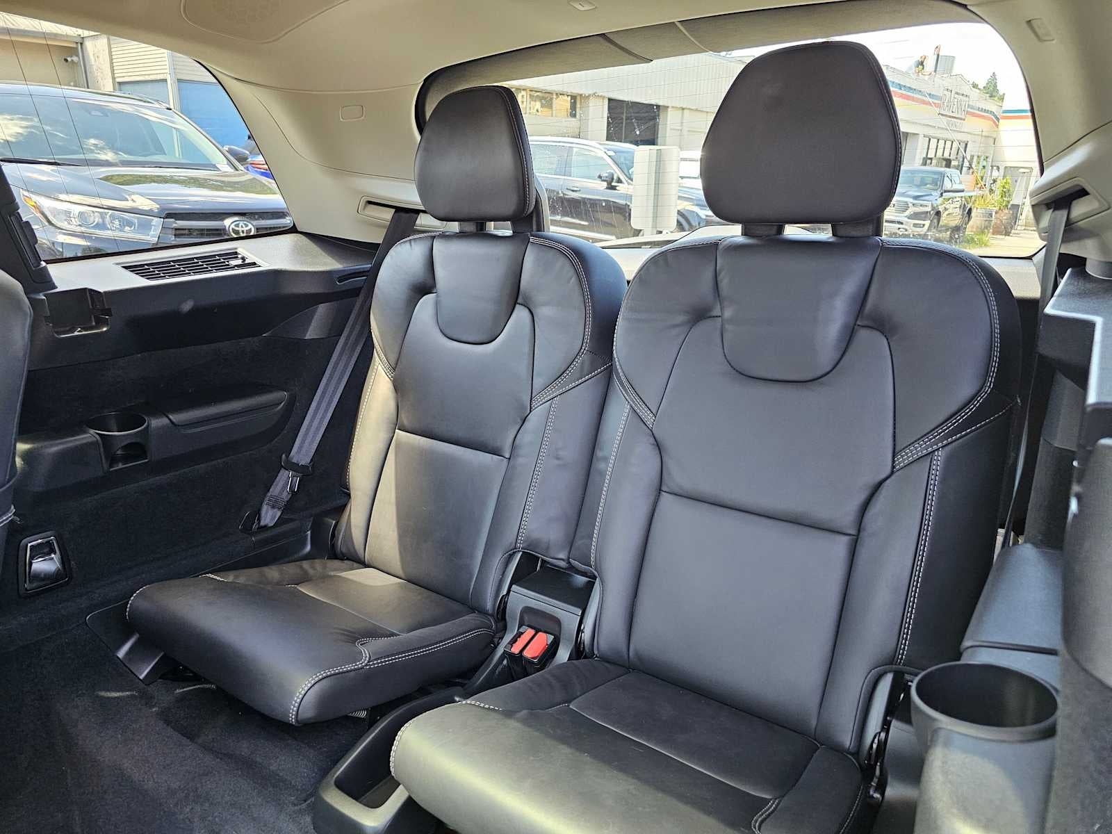 2025 Volvo XC90 Plug-In Hybrid Ultra
