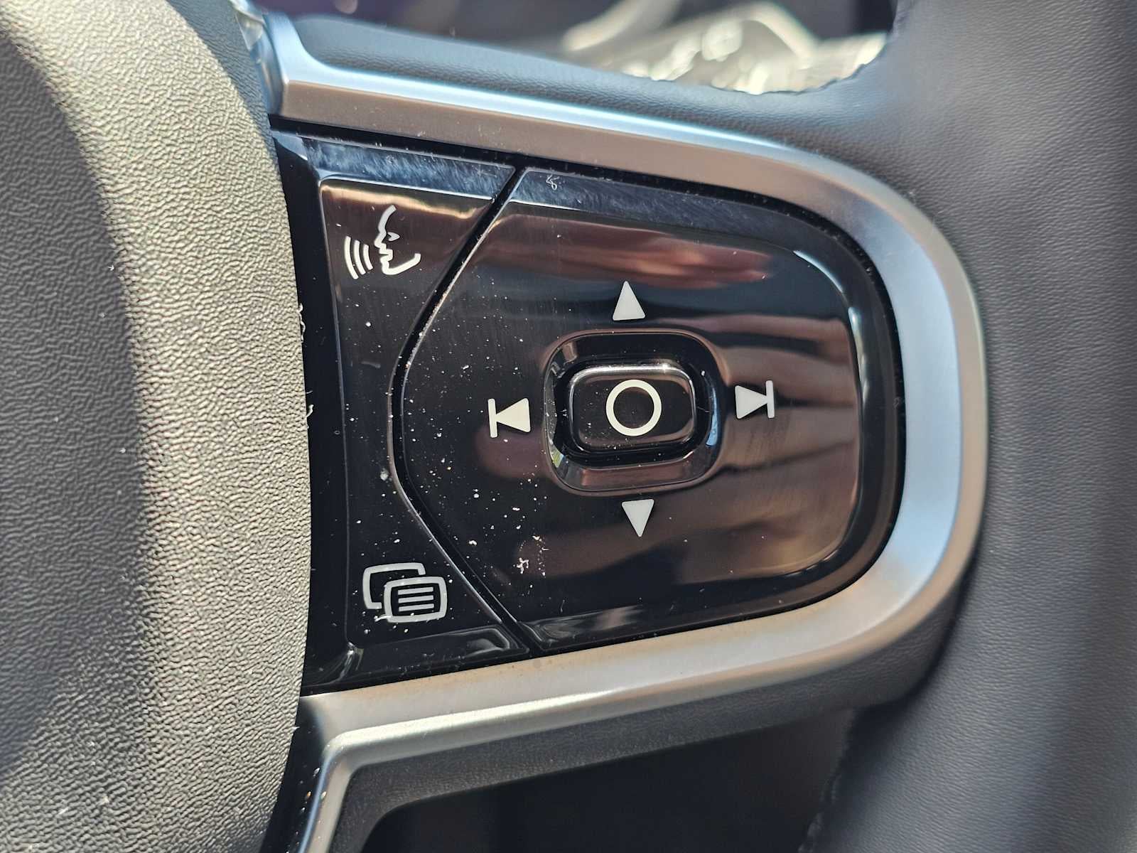 2025 Volvo XC90 Plug-In Hybrid Ultra