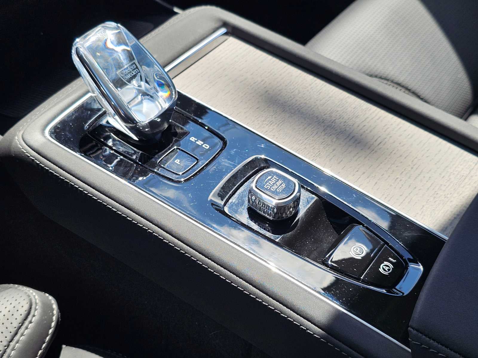2025 Volvo XC90 Plug-In Hybrid Ultra