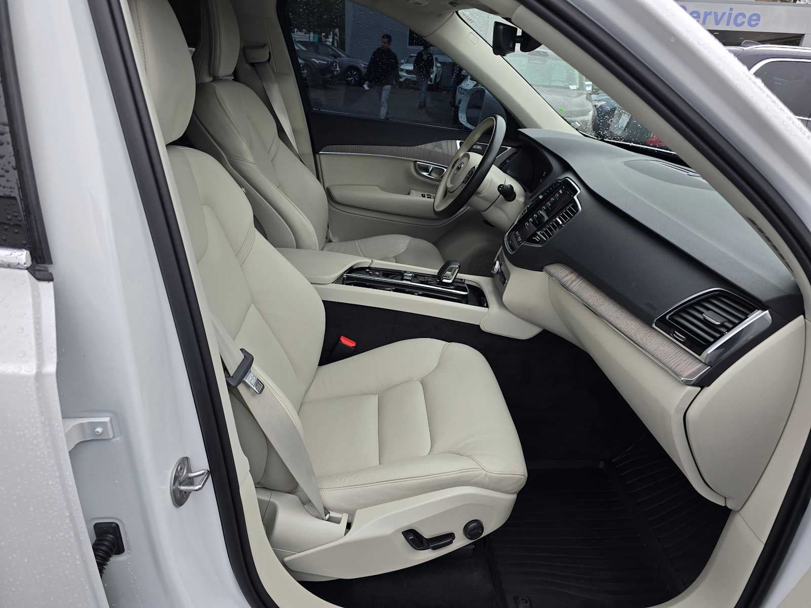 2024 Volvo XC90 Recharge Plug-In Hybrid Plus