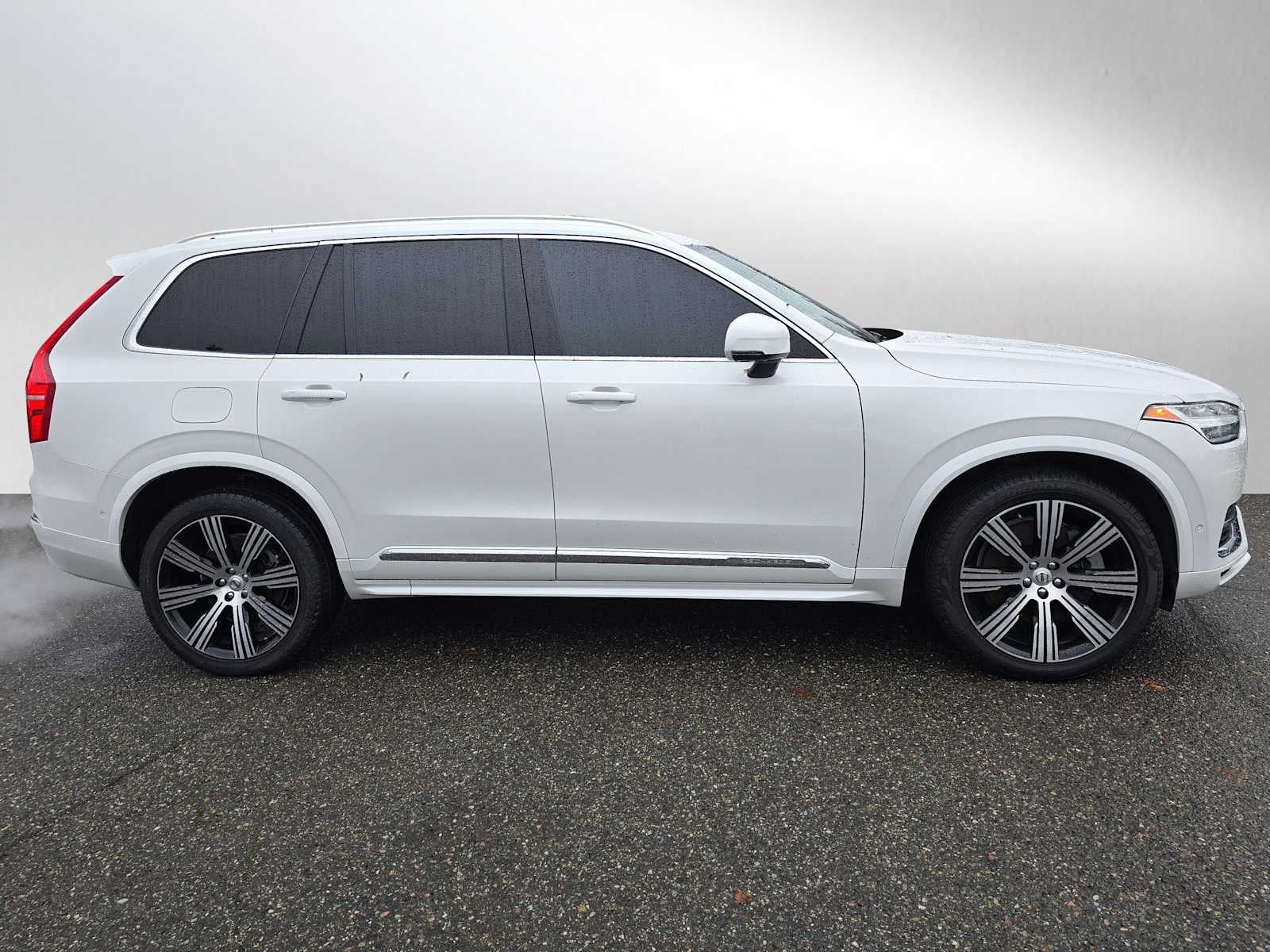 2024 Volvo XC90 Recharge Plug-In Hybrid Plus