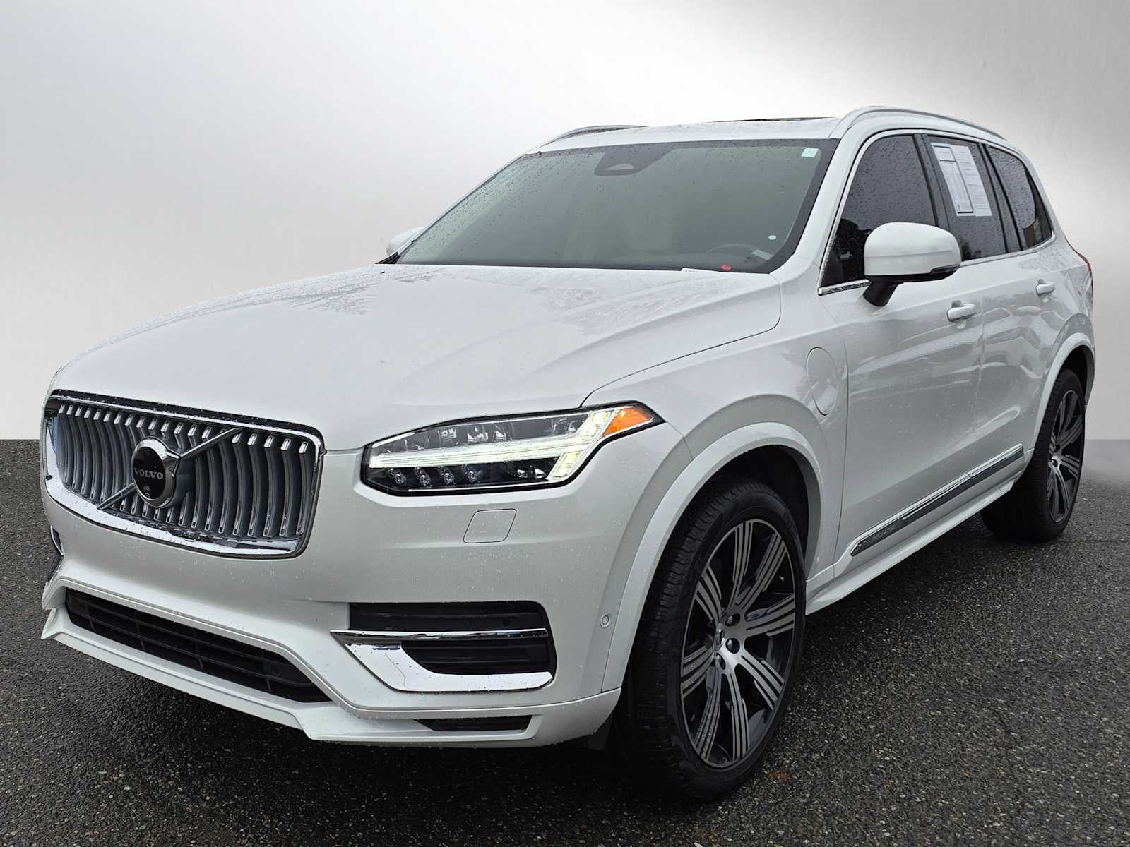 2024 Volvo XC90 Recharge Plug-In Hybrid Plus