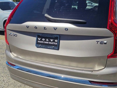 2025 Volvo XC90 Plug-In Hybrid Plus