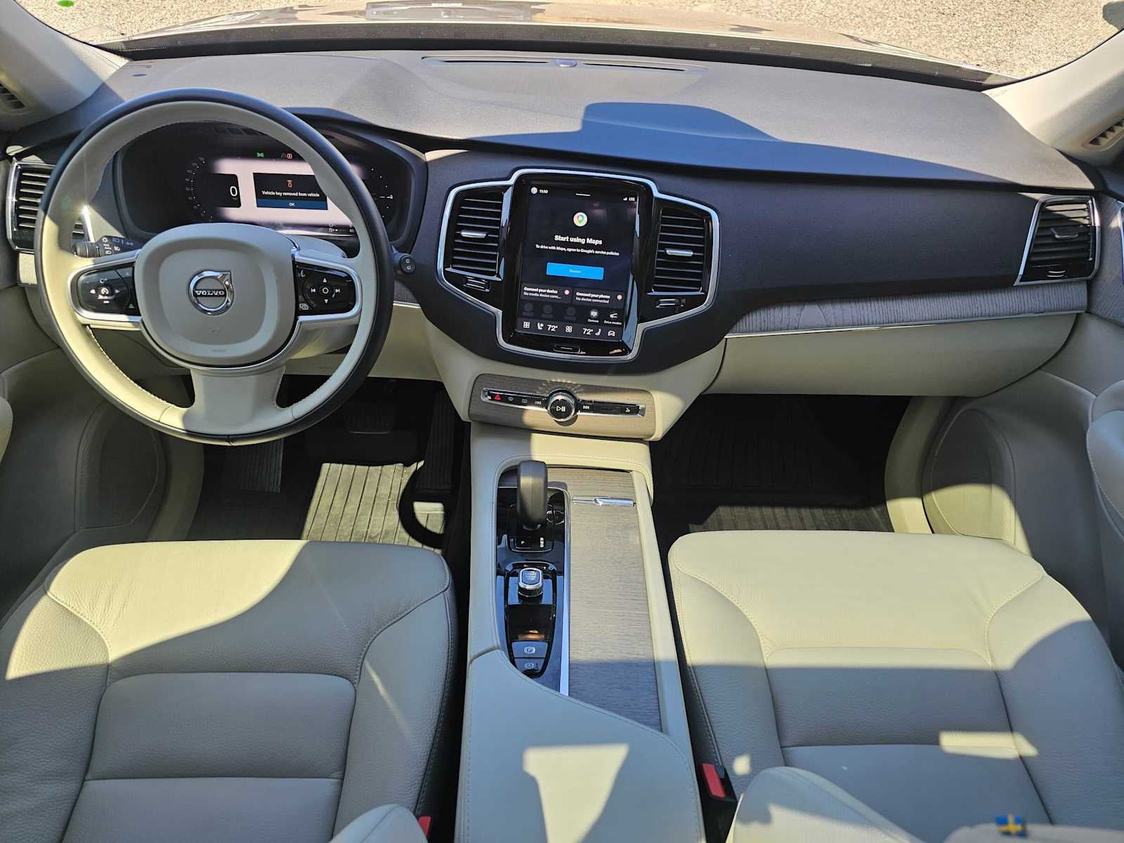 2025 Volvo XC90 Plug-In Hybrid Plus