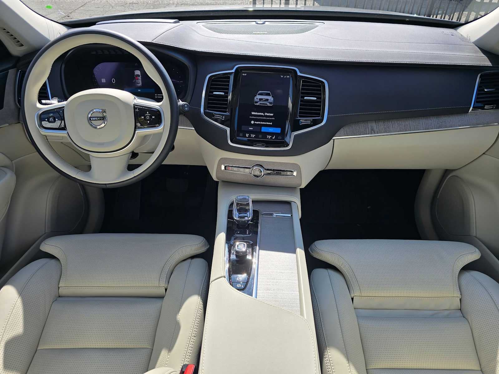 2025 Volvo XC90 Plug-In Hybrid Ultra
