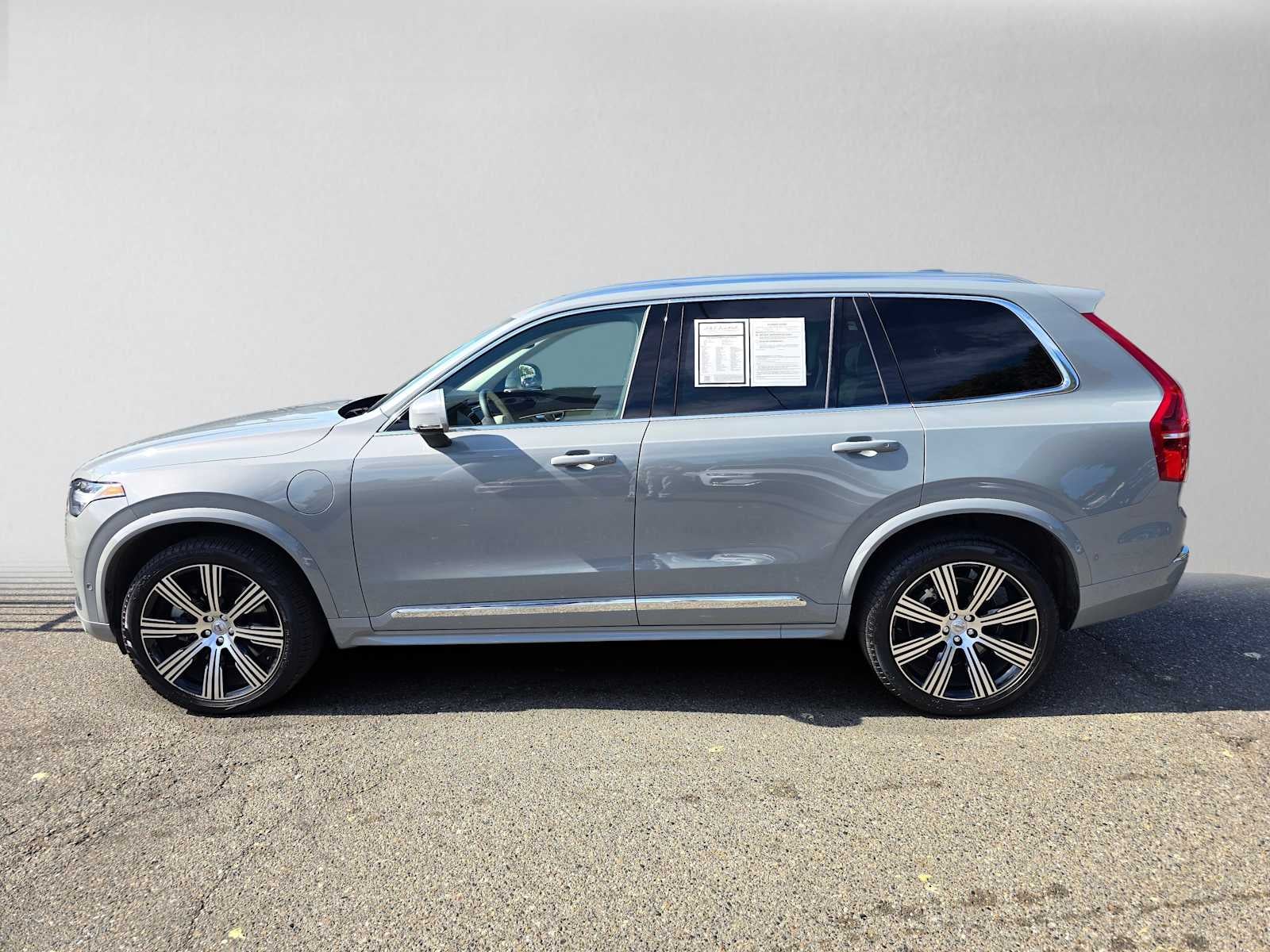 2025 Volvo XC90 Plug-In Hybrid Ultra
