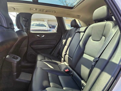 2025 Volvo XC60 Plug-In Hybrid Core