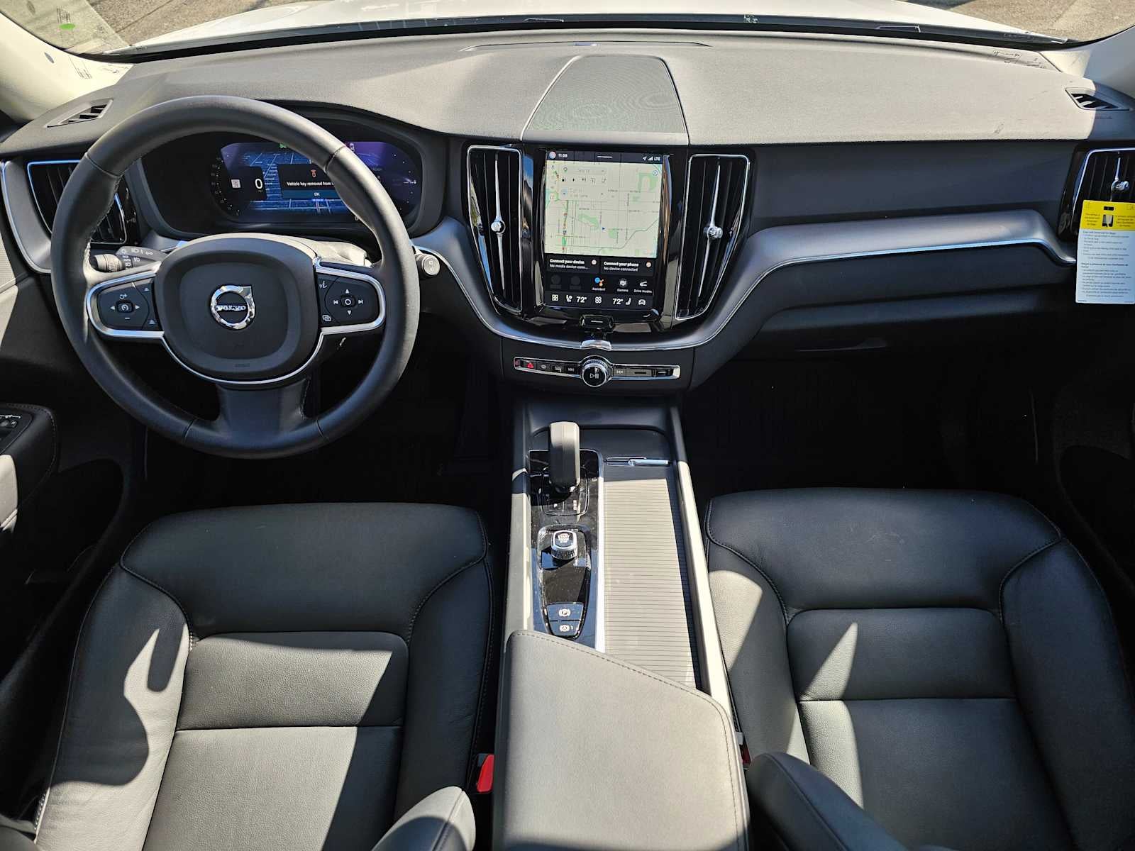 2025 Volvo XC60 Plug-In Hybrid Core