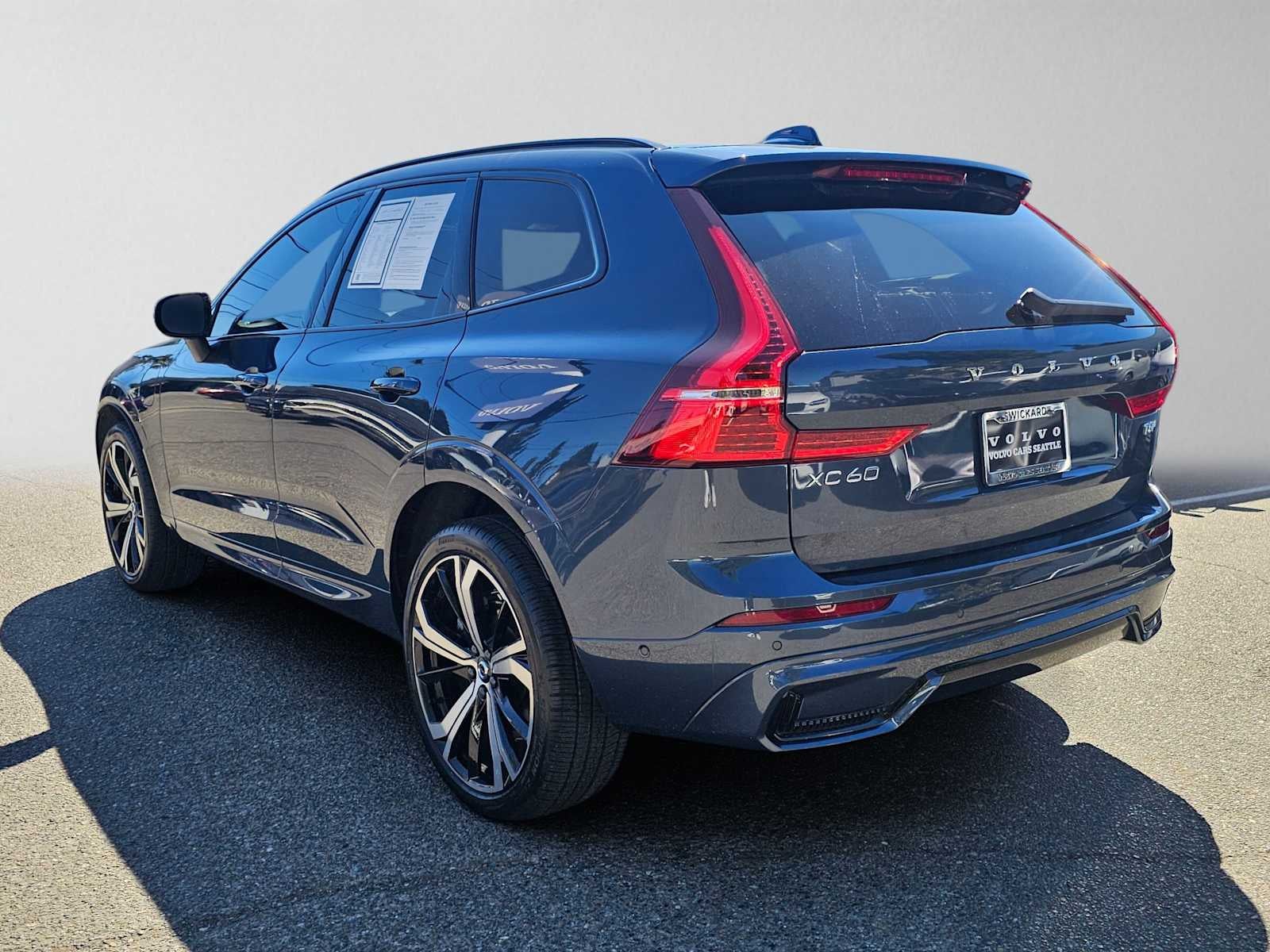 2025 Volvo XC60 Plug-In Hybrid Ultra