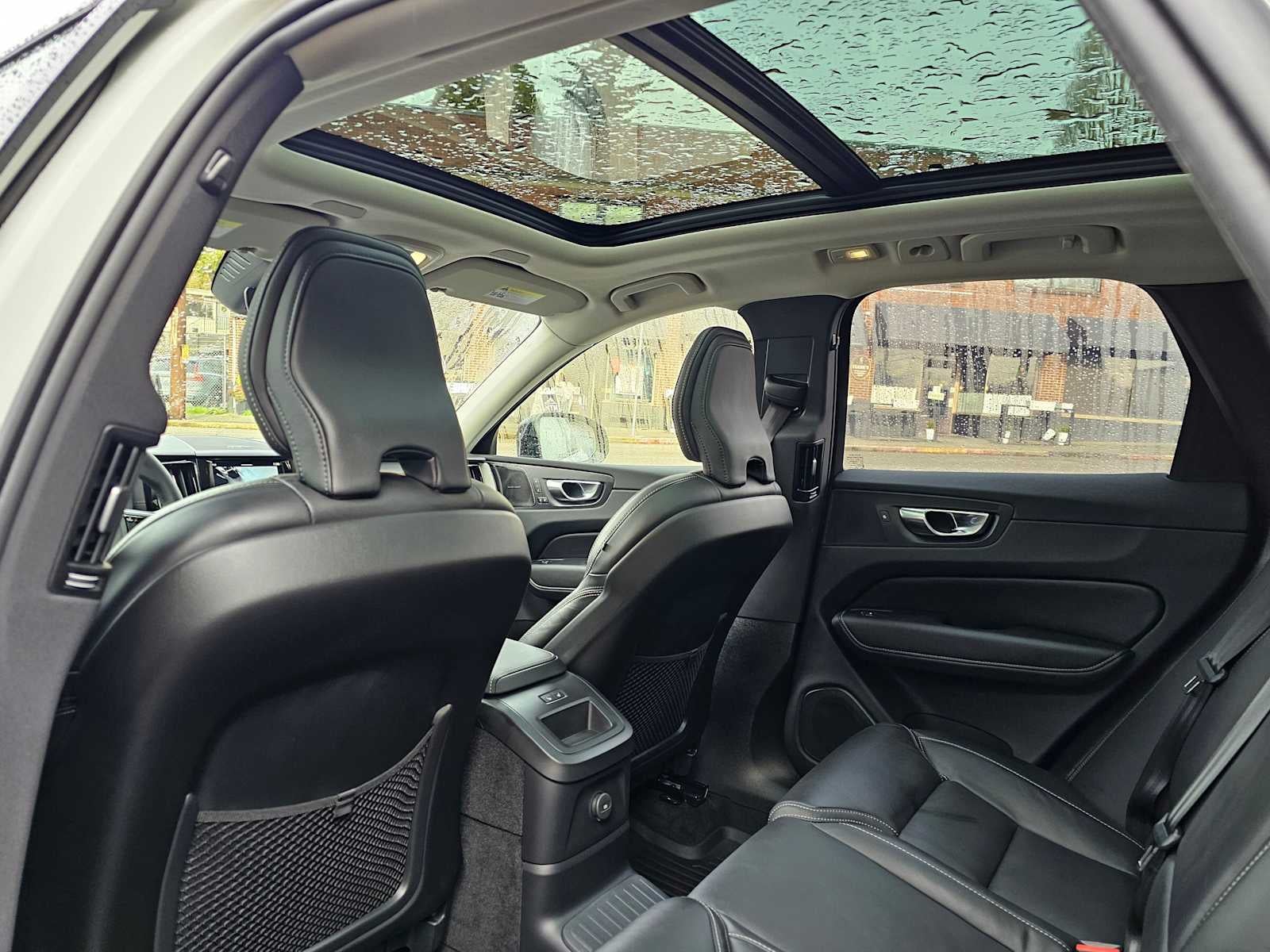 2025 Volvo XC60 Plug-In Hybrid Ultra