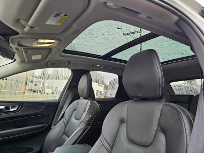 2025 Volvo XC60 Plug-In Hybrid Ultra