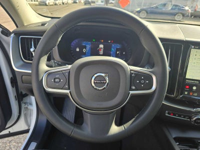 2024 Volvo XC60 Core Dark Theme