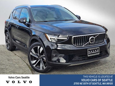 2023 Volvo XC40 Ultimate Bright Theme