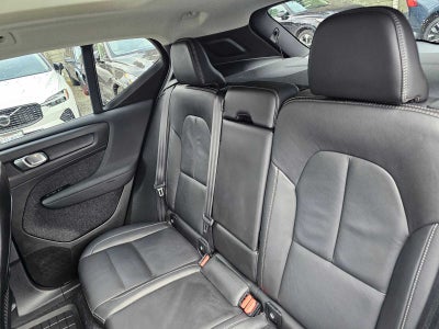 2025 Volvo XC40 Plus Dark Theme