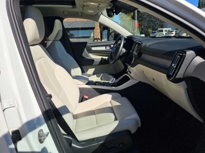 2026 Volvo XC40 Plus