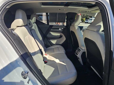 2026 Volvo XC40 Plus