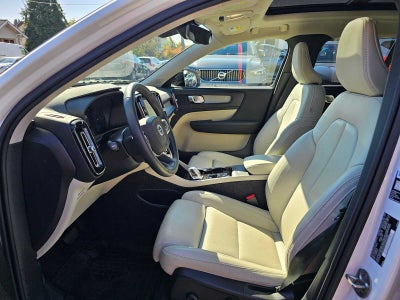 2026 Volvo XC40 Plus