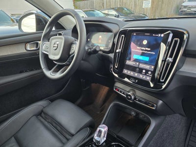2026 Volvo XC40 Plus