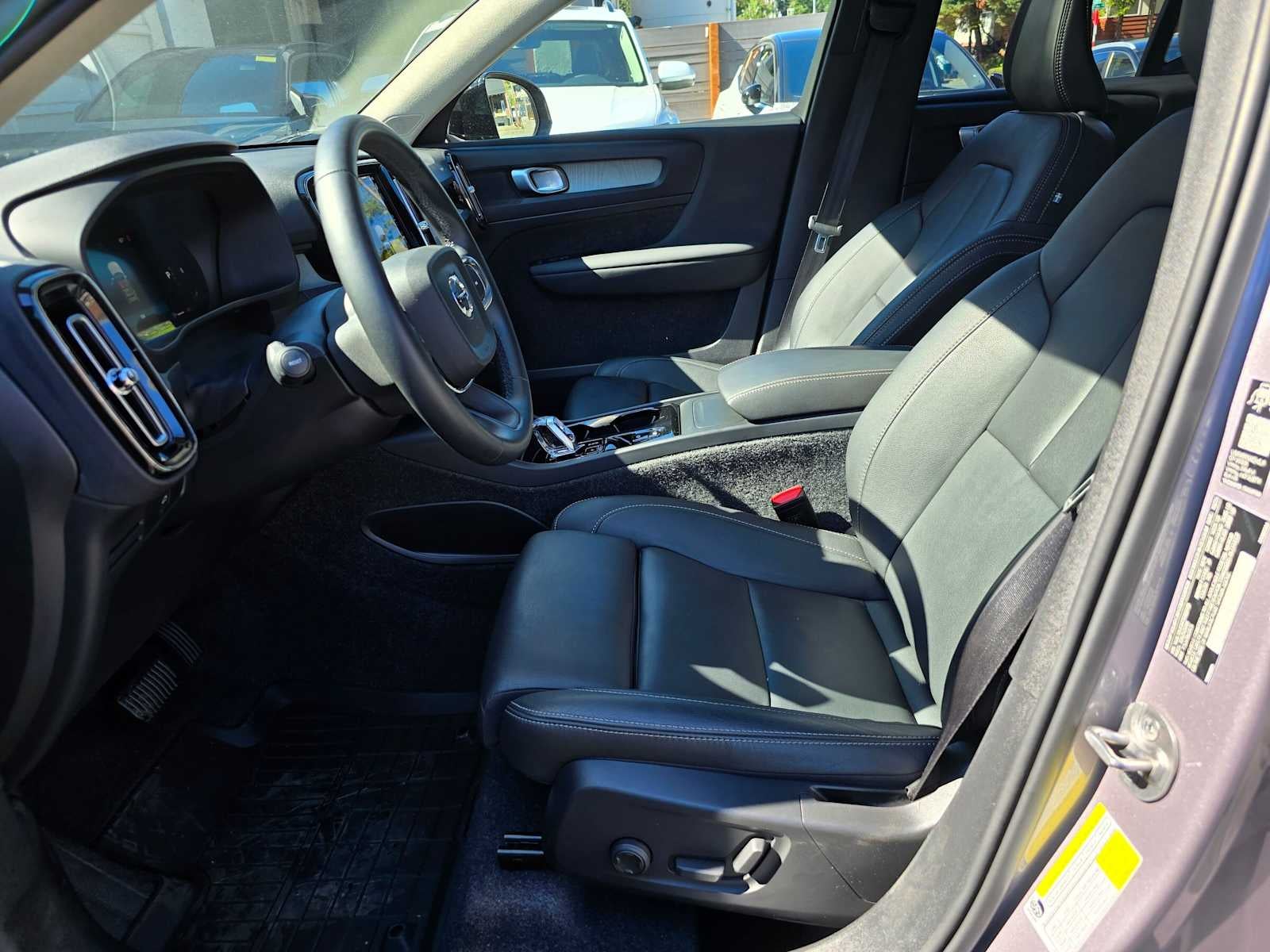 2026 Volvo XC40 Plus