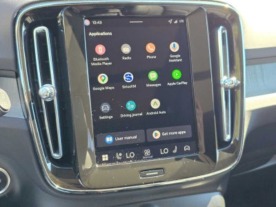 2026 Volvo XC40 Plus