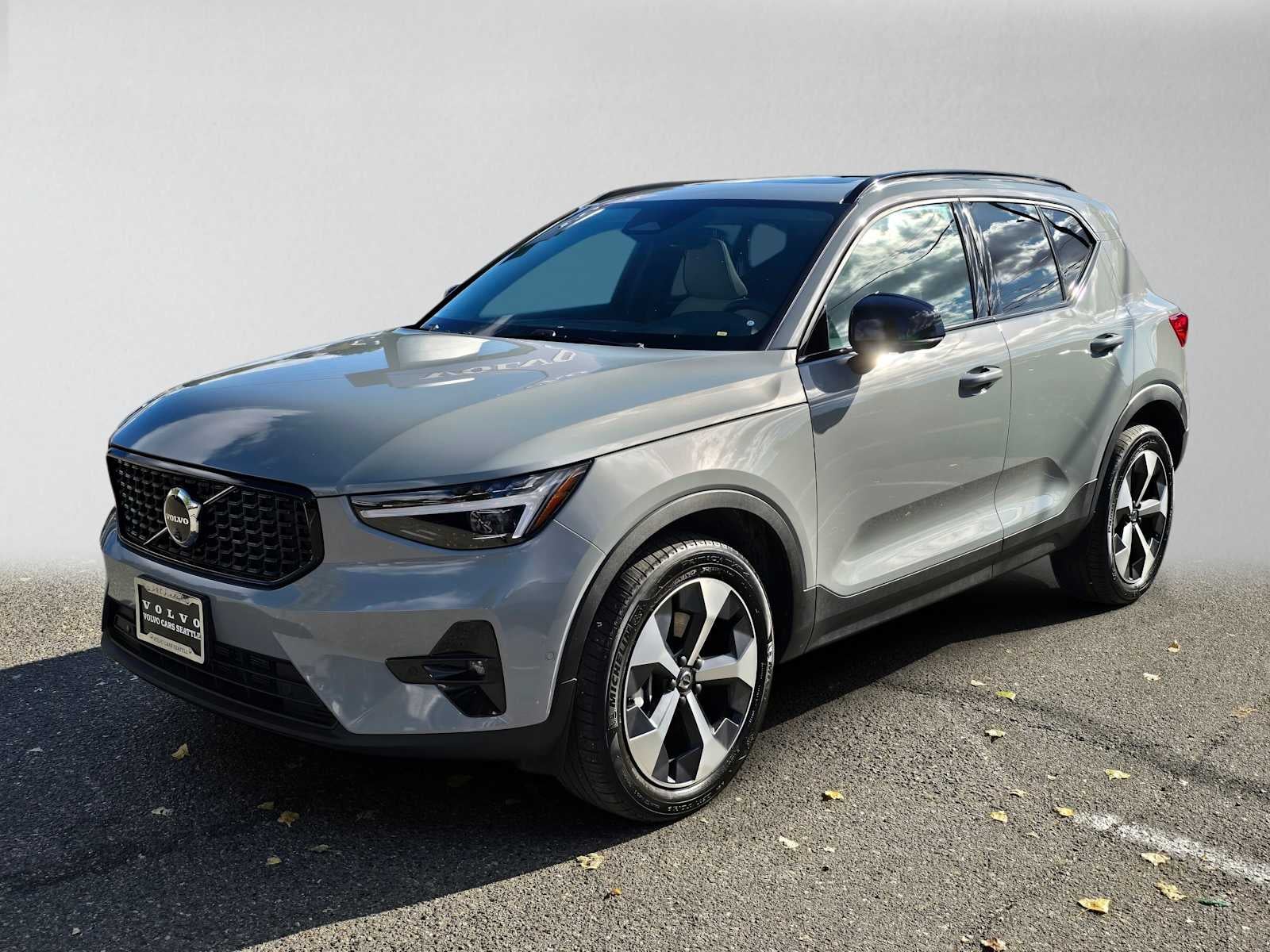 2026 Volvo XC40 Plus