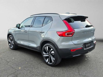 2026 Volvo XC40 Plus