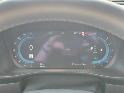 2024 Volvo XC40 Plus Bright Theme