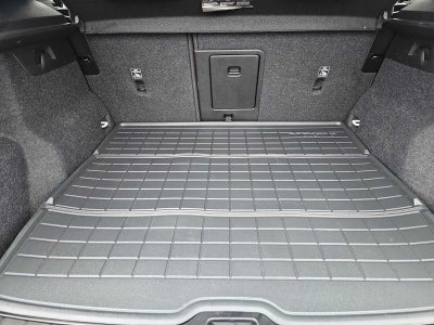 2025 Volvo XC40 Core Bright Theme