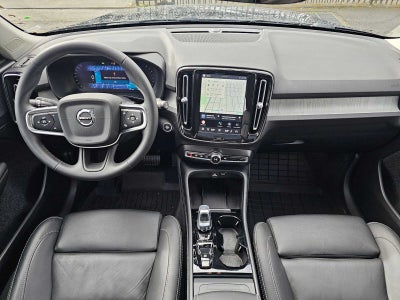 2024 Volvo XC40 Plus Dark Theme