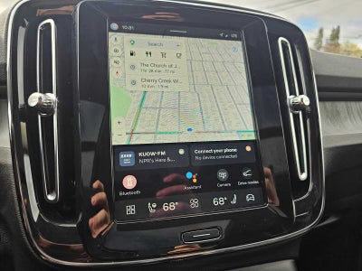 2024 Volvo XC40 Plus Dark Theme