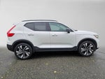 2024 Volvo XC40 Plus Dark Theme
