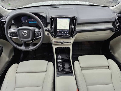 2024 Volvo XC40 Plus Dark Theme