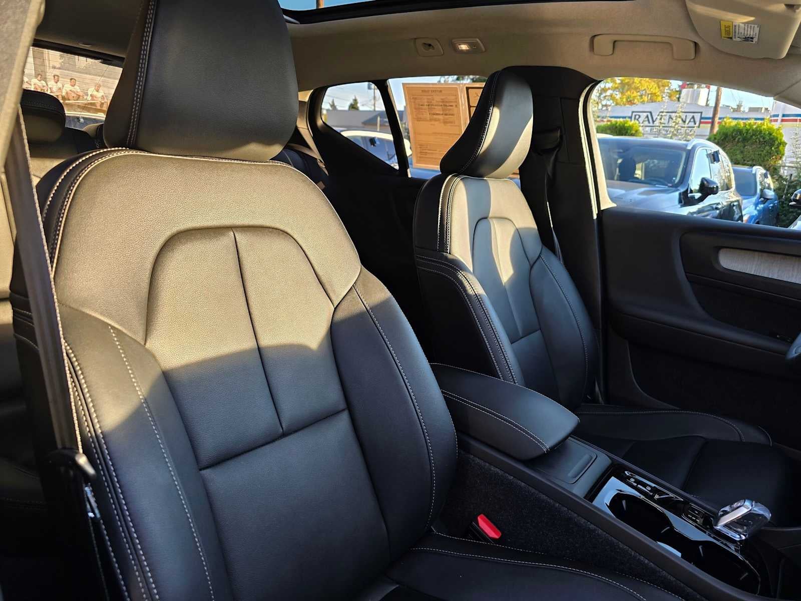 2026 Volvo XC40 Ultra