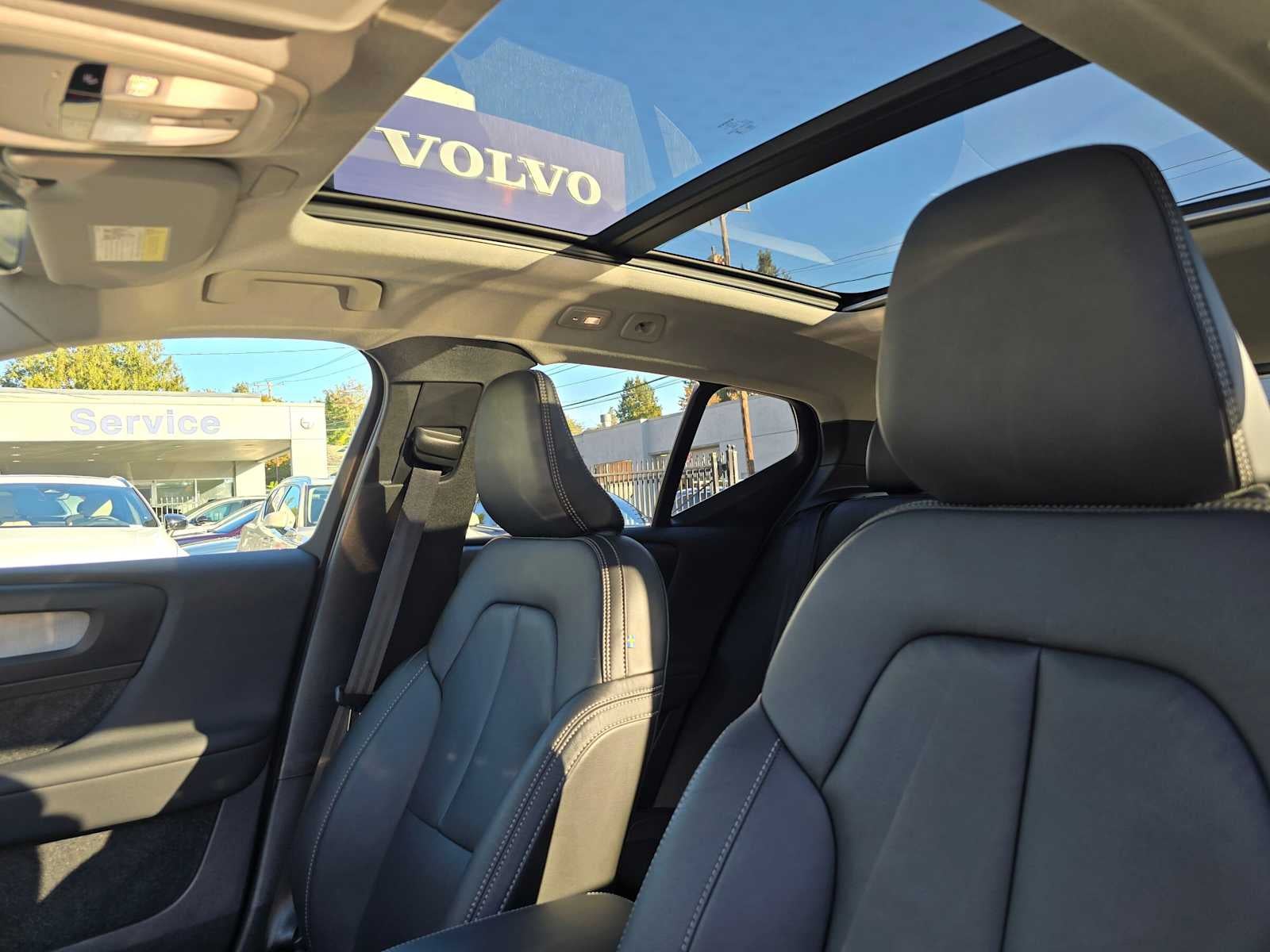 2026 Volvo XC40 Ultra
