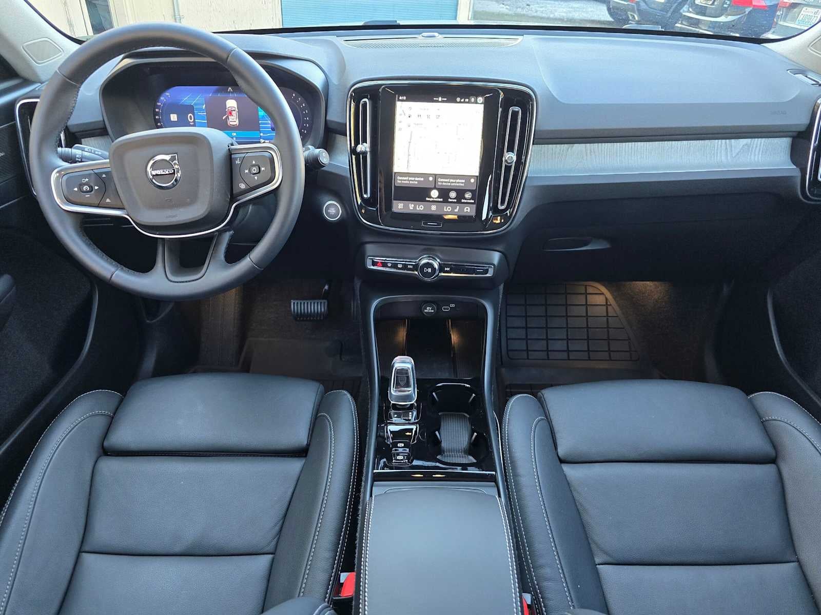 2026 Volvo XC40 Ultra