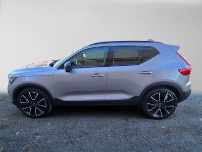 2026 Volvo XC40 Ultra