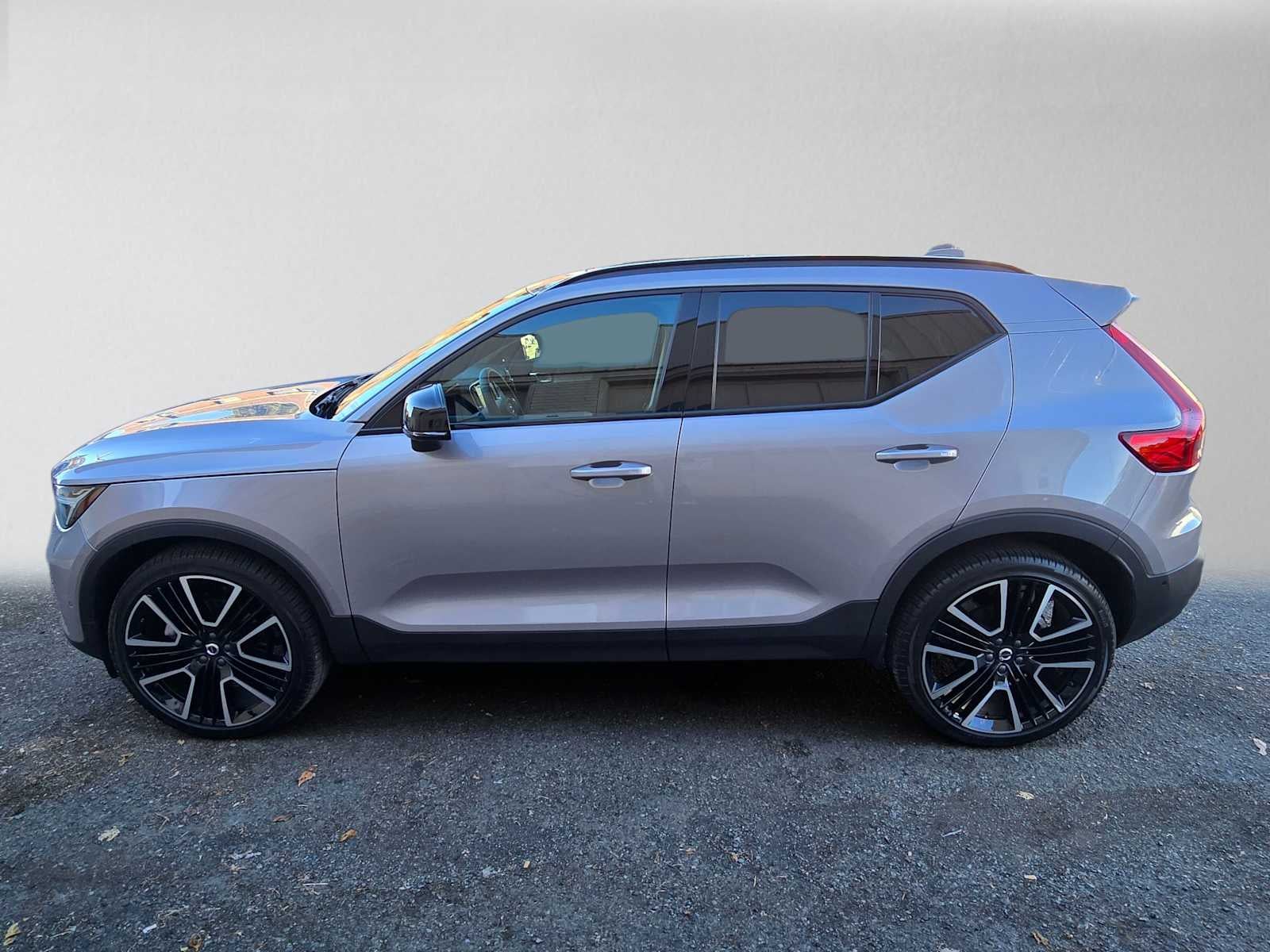 2026 Volvo XC40 Ultra