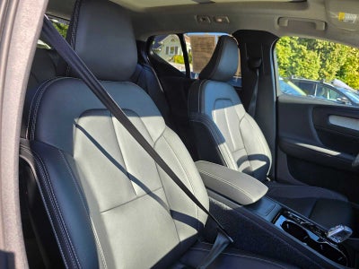 2026 Volvo XC40 Ultra