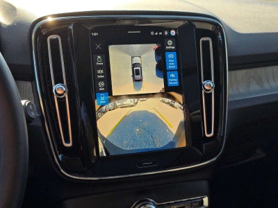 2026 Volvo XC40 Ultra
