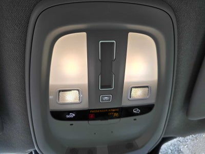 2024 Volvo XC40 Ultimate Dark Theme