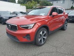 2023 Volvo XC40 Plus Bright Theme