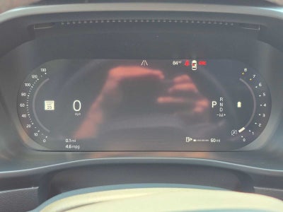 2023 Volvo XC40 Plus Bright Theme
