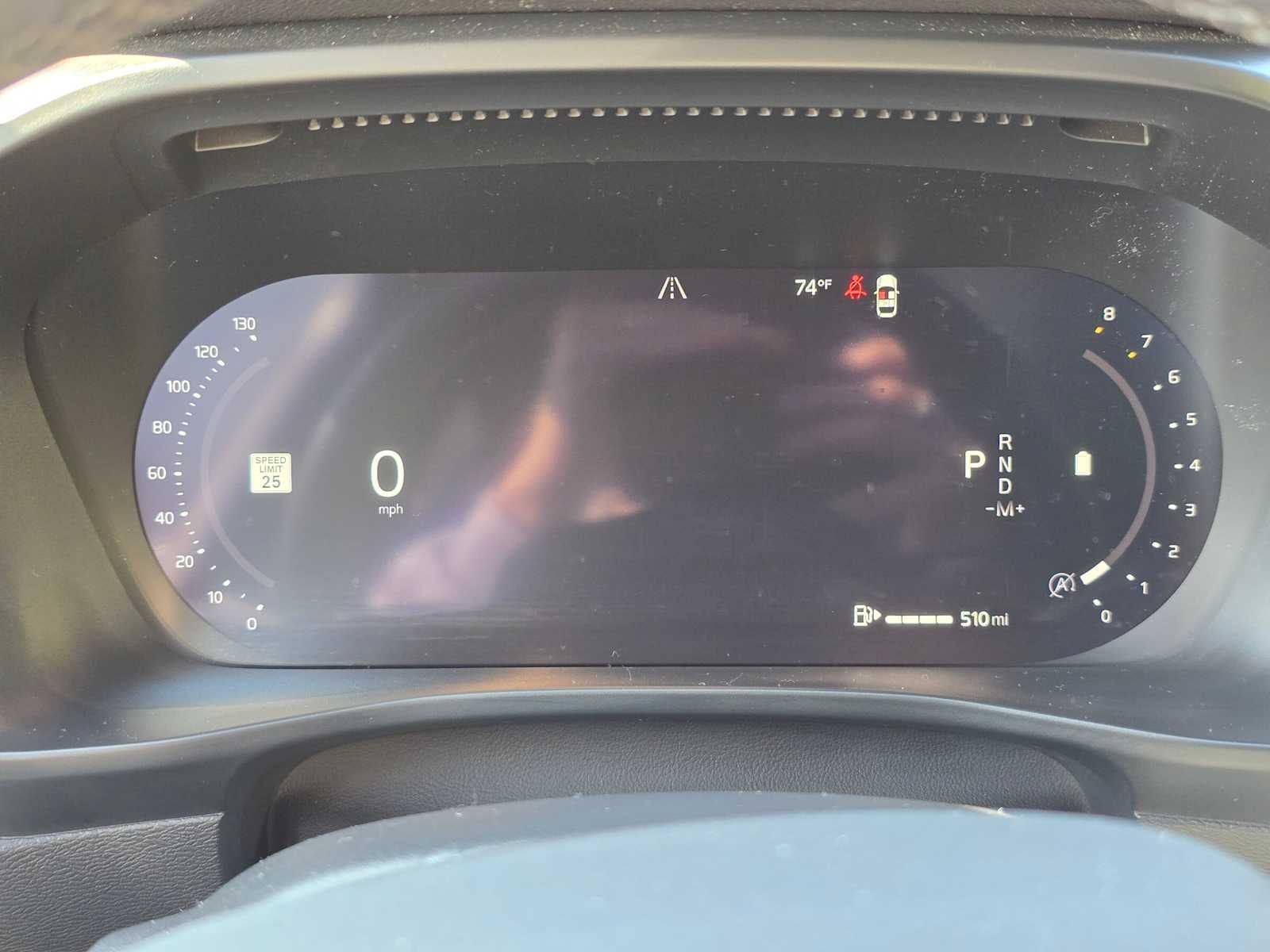 2023 Volvo XC40 Plus Dark Theme