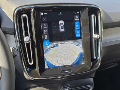 2023 Volvo XC40 Plus Dark Theme
