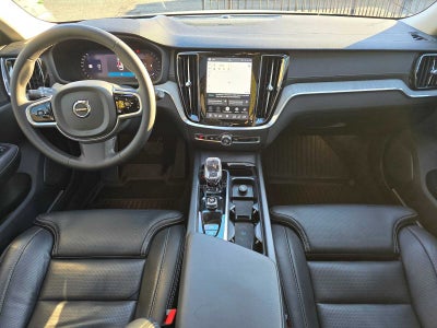 2023 Volvo V60 Cross Country Ultimate