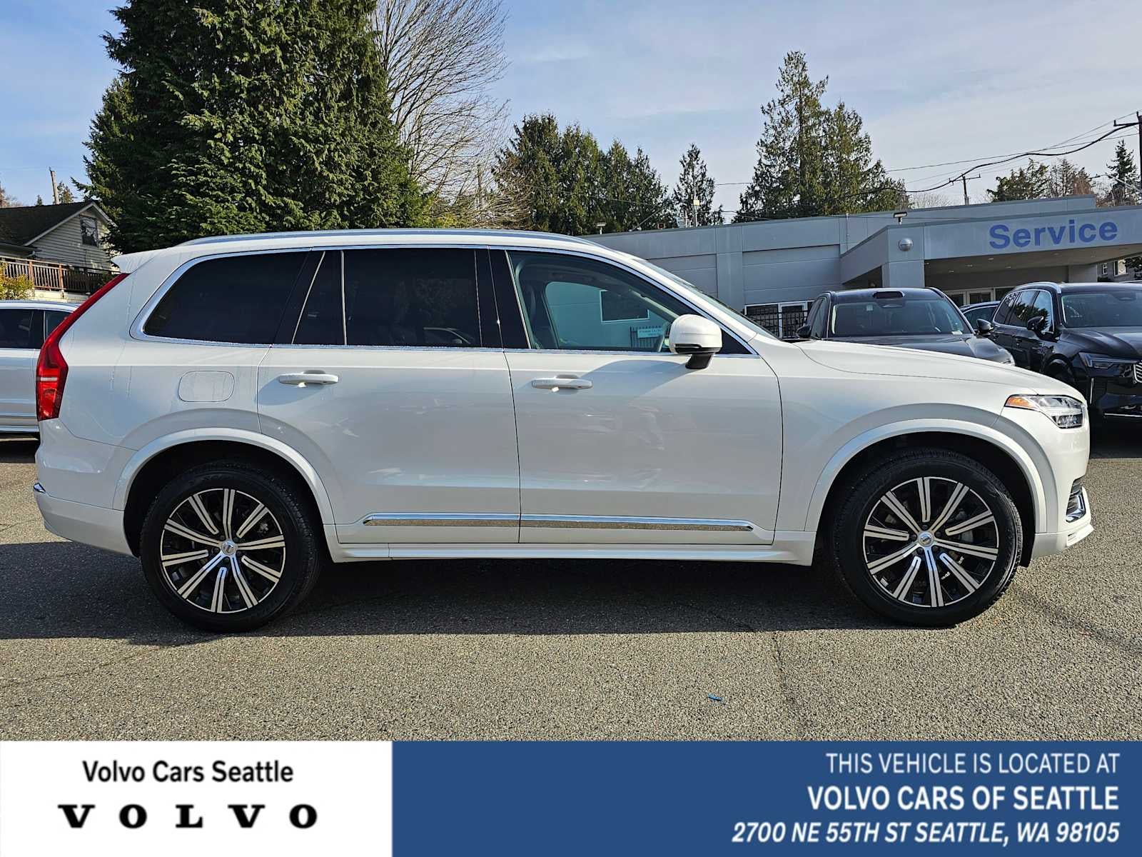 2025 Volvo XC90 Core