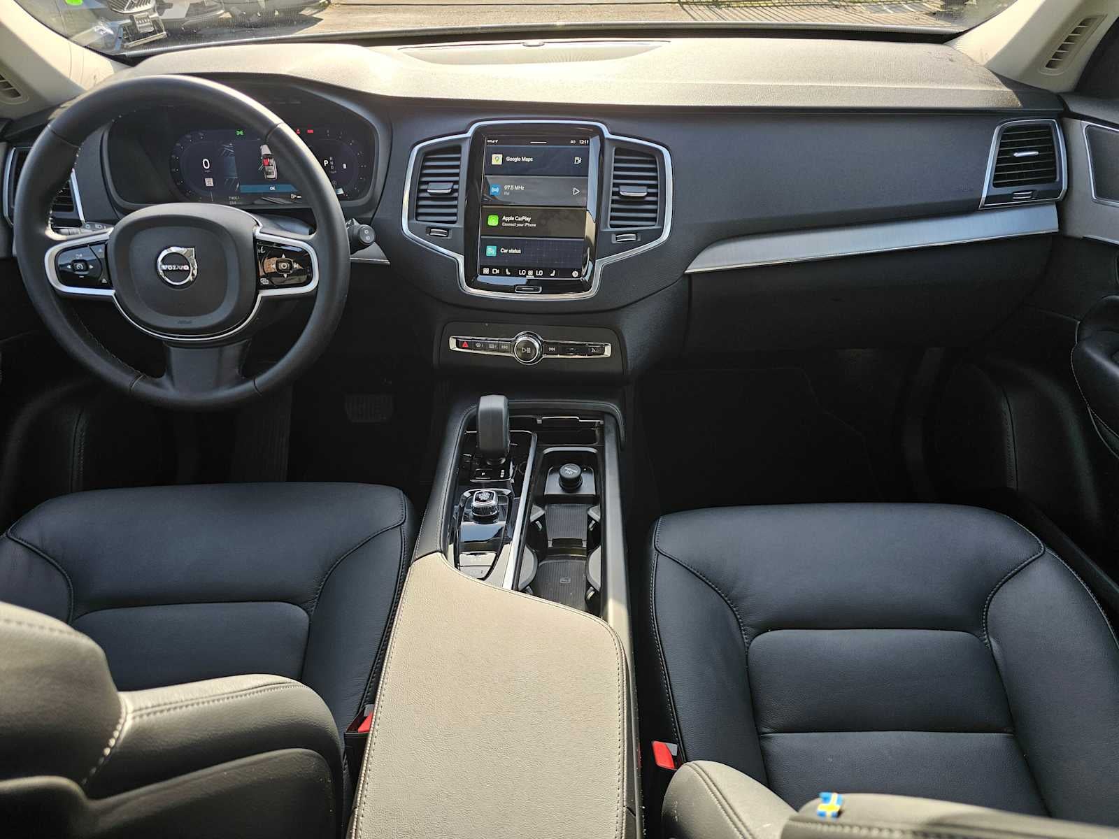 2025 Volvo XC90 Core