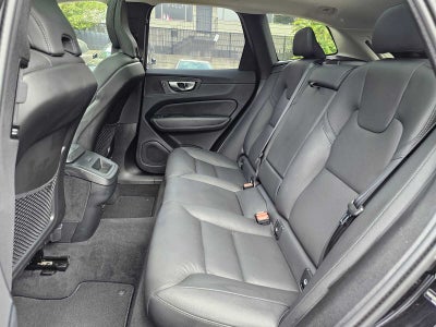 2025 Volvo XC60 Plus